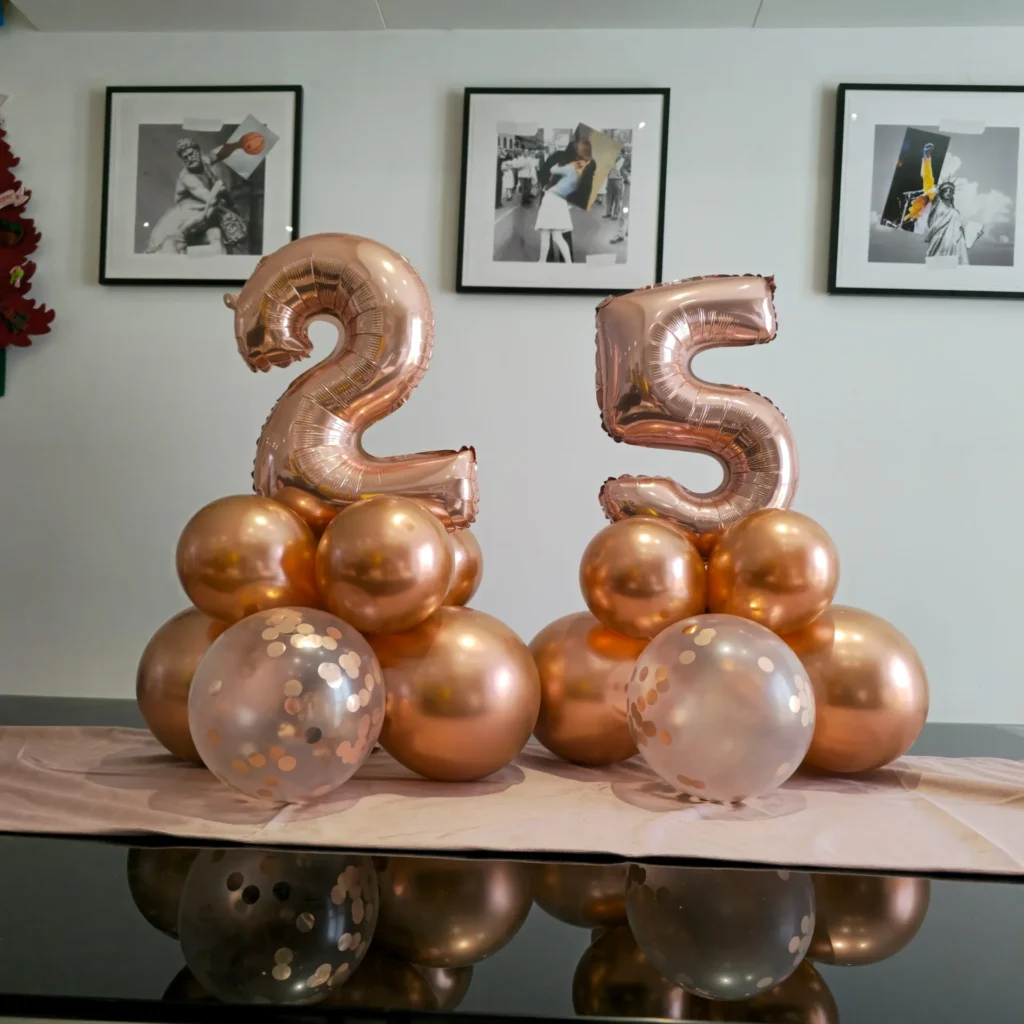 Numeri 25 rose gold per anniversario di matrimonio
